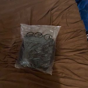 two piece set wit crop top and wrap shirt